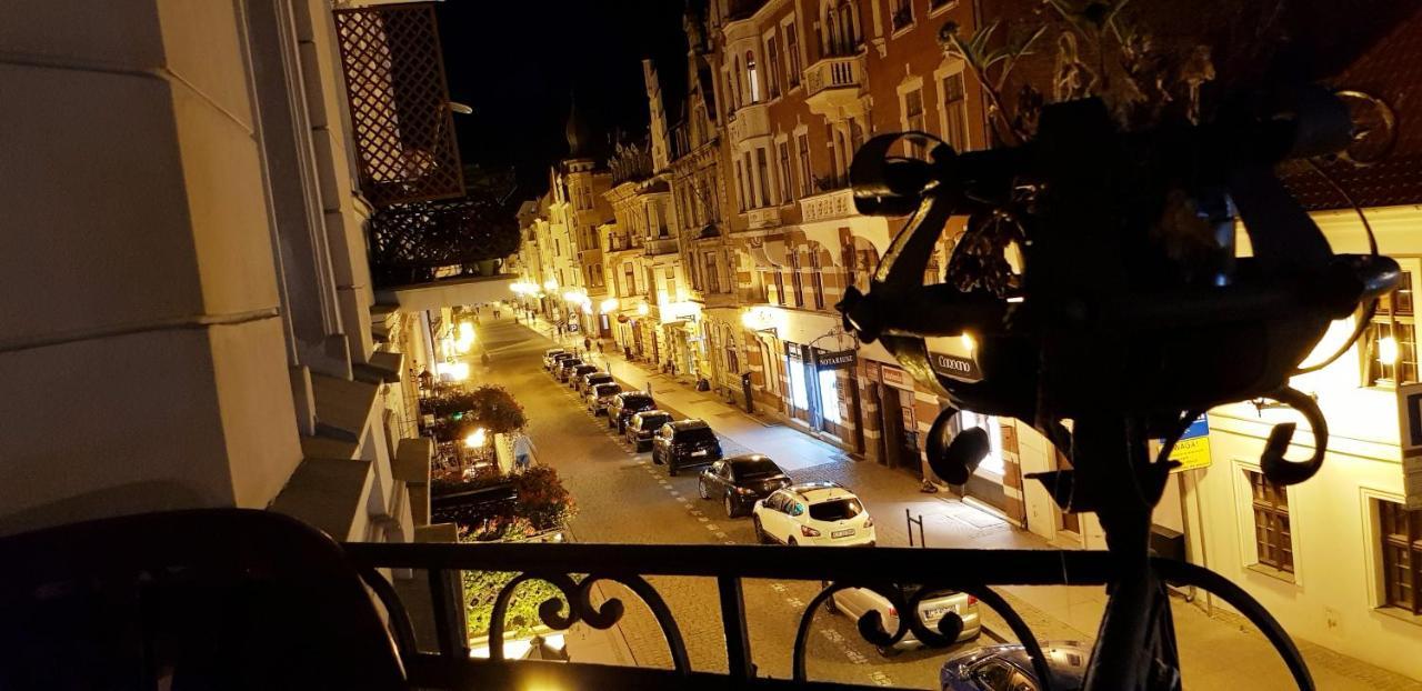 Astronomiczny Apartament , Mieszkanie 2 Pokojowe. Parking. Stary Toruń Kültér fotó