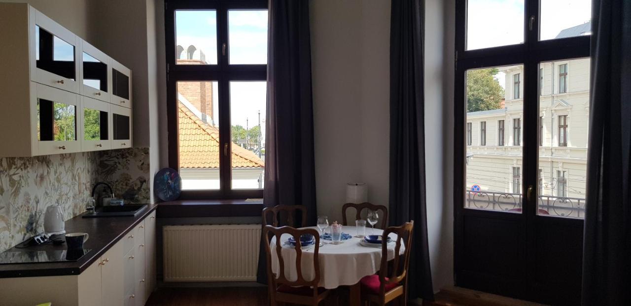 Astronomiczny Apartament , Mieszkanie 2 Pokojowe. Parking. Stary Toruń Kültér fotó