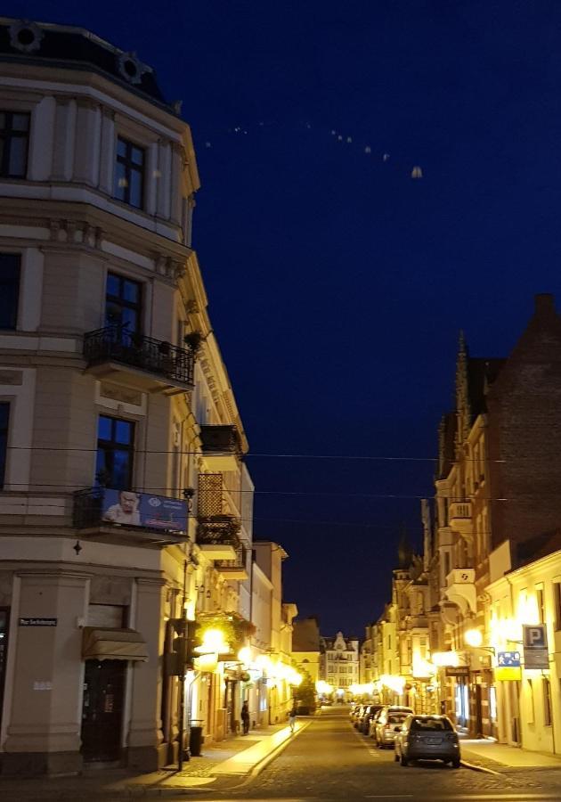Astronomiczny Apartament , Mieszkanie 2 Pokojowe. Parking. Stary Toruń Kültér fotó